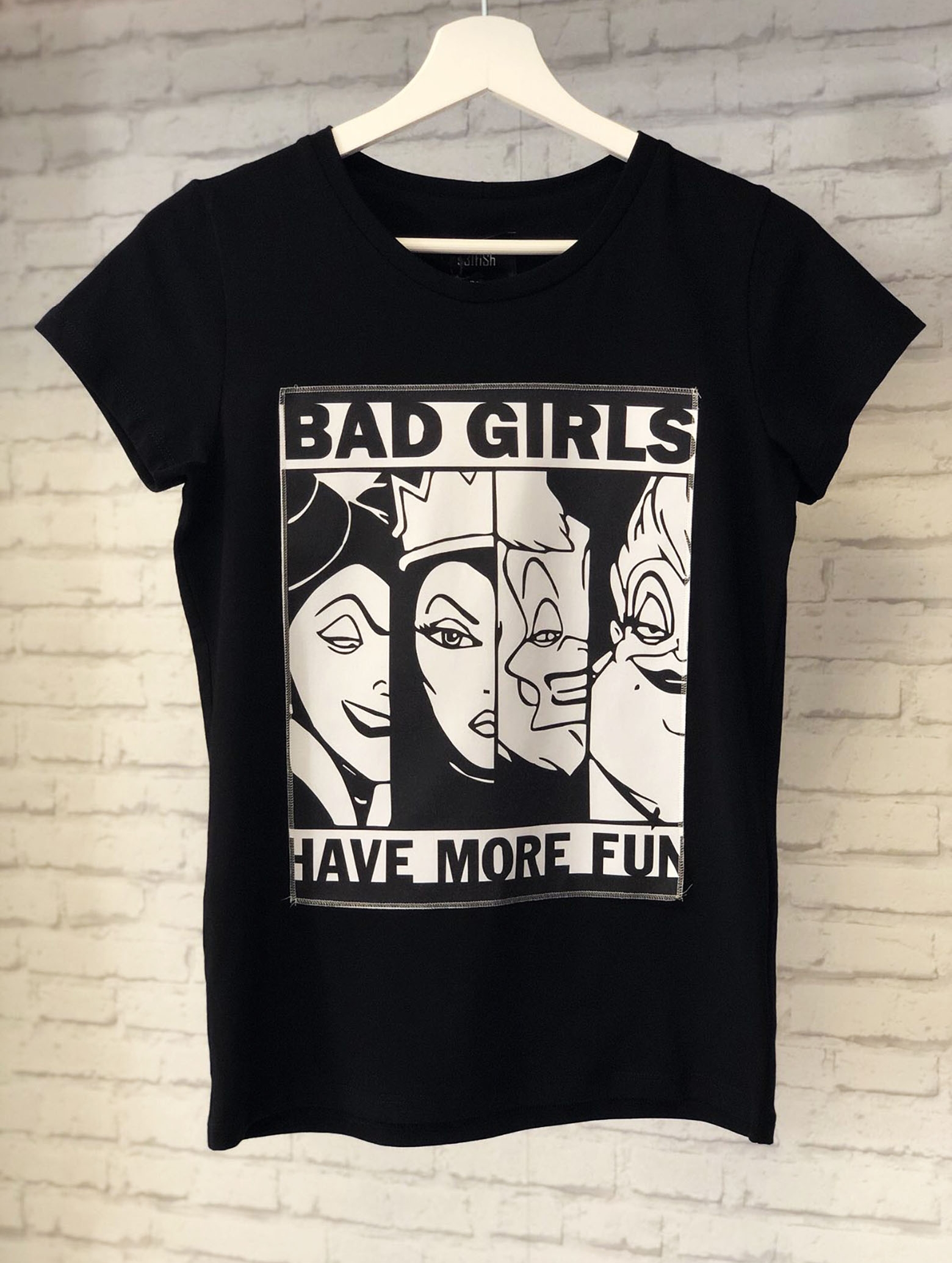 Дамска Тениска Bad Girls black