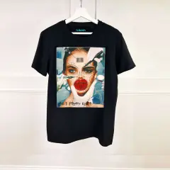 ШИРОКА ТЕНИСКА Am I pretty now?